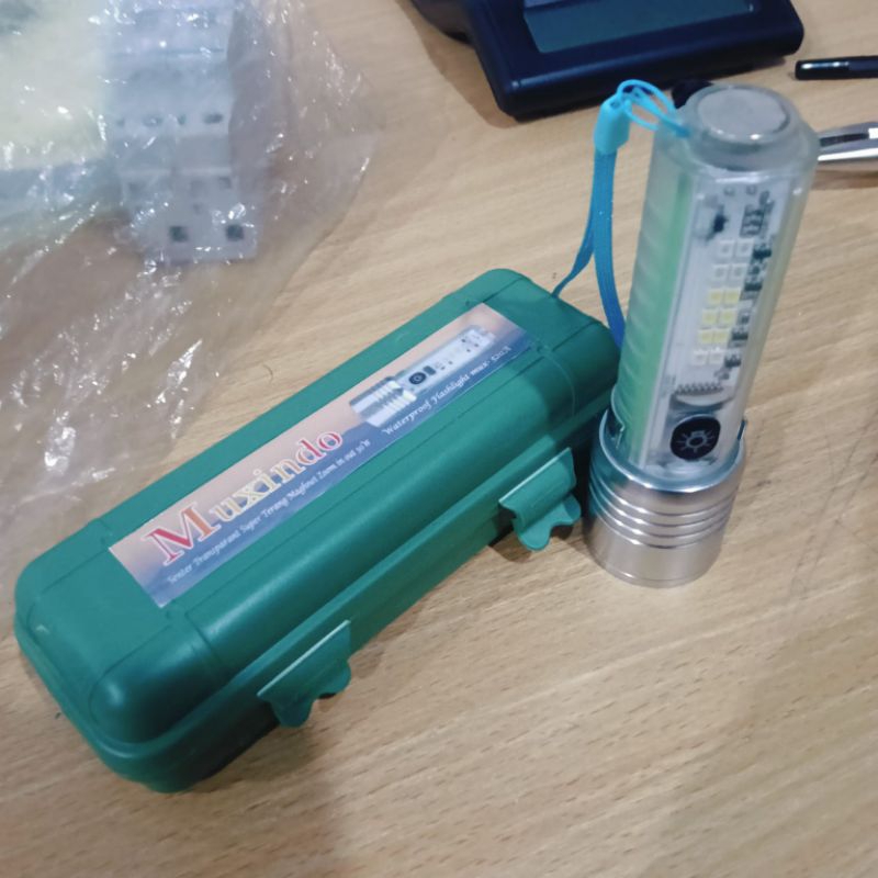 senter zoom muxindo mux-520A