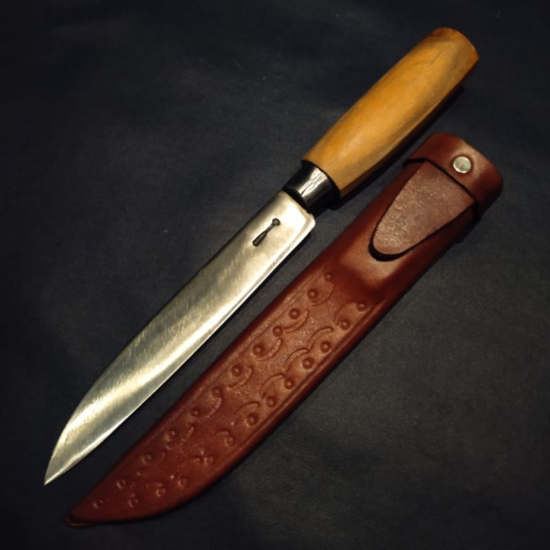 Pisau cap sarung kulit super tajam