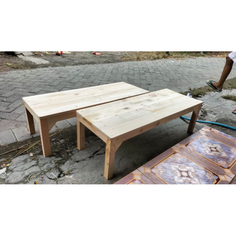 MEJA LESEHAN KAYU JATI BELANDA