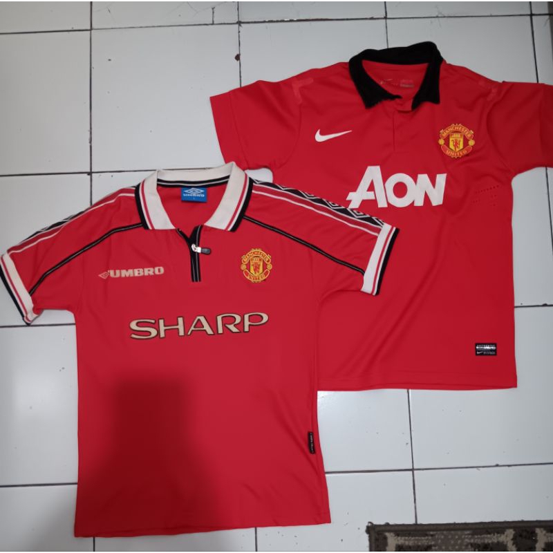 Retro Jersey Manchester United