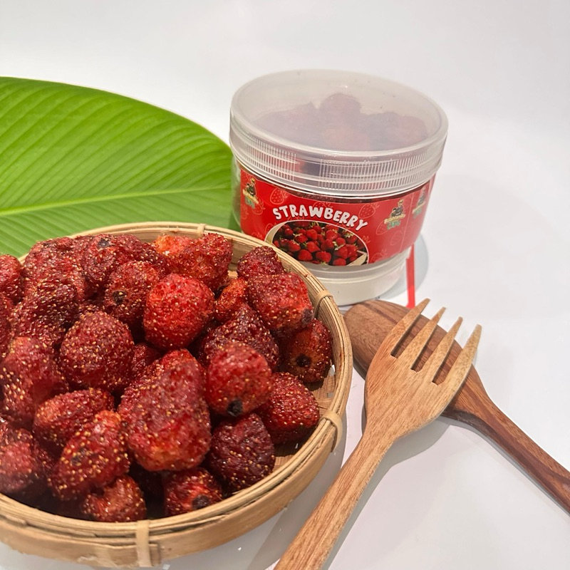 

DRIED STRAWBERRY / KRIPIK STRAWBERRY 70GR