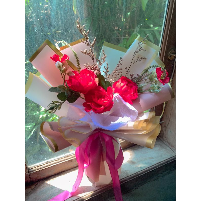 BUKET BUNGA 3 KUNTUM BUKET BUNGA ARTIFICIAL BUKET WISUDA BUKET MURAH HAMPERS BUKET KOREAN STYLE BUKE