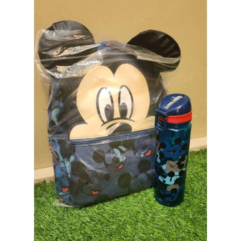 

smiggle mickey
