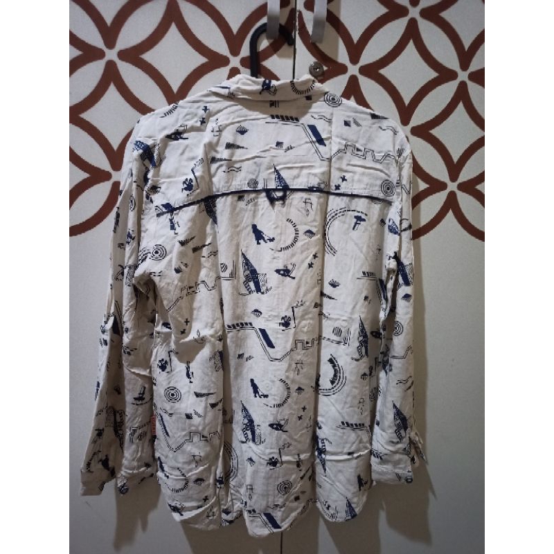 PRELOVED | kemeja Novel Mice | kemeja pola