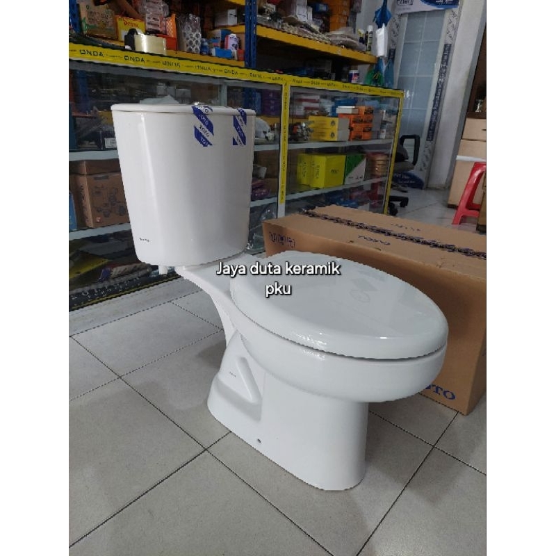 kloset duduk Toto /toilet duduk Toto single flush promo