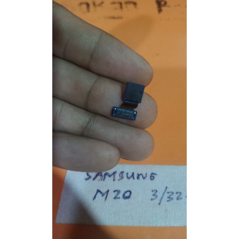 kamera depan samsung M20 ori copotan