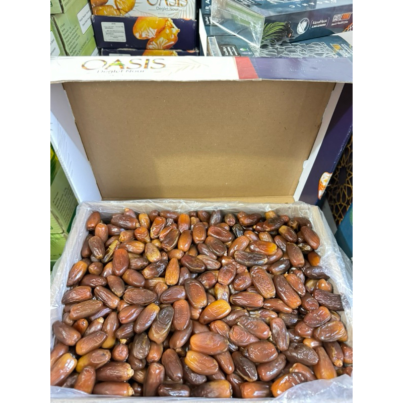 

DA Kurma Tunisia Madu Deglet Noor Kemasaan 5kg Oleh Oleh Haji dan Umrah