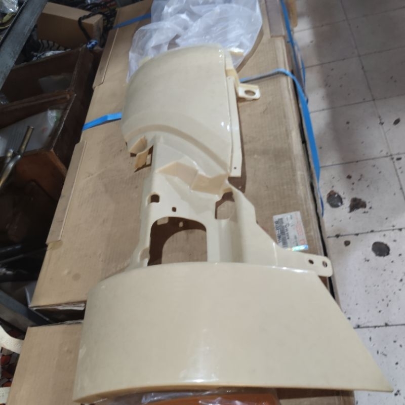 panel pipi kanan hino 500