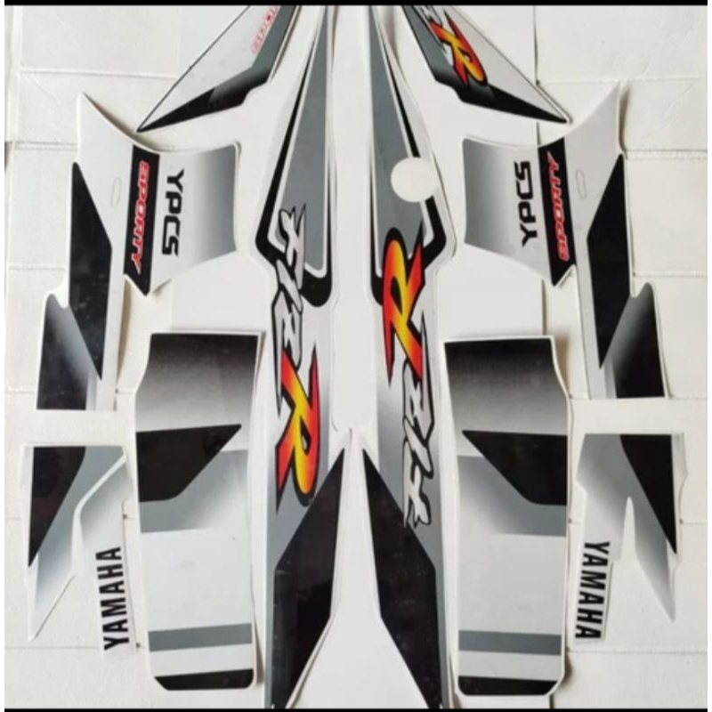 STRIPING YAMAHA FIZ R PUTIH HITAM