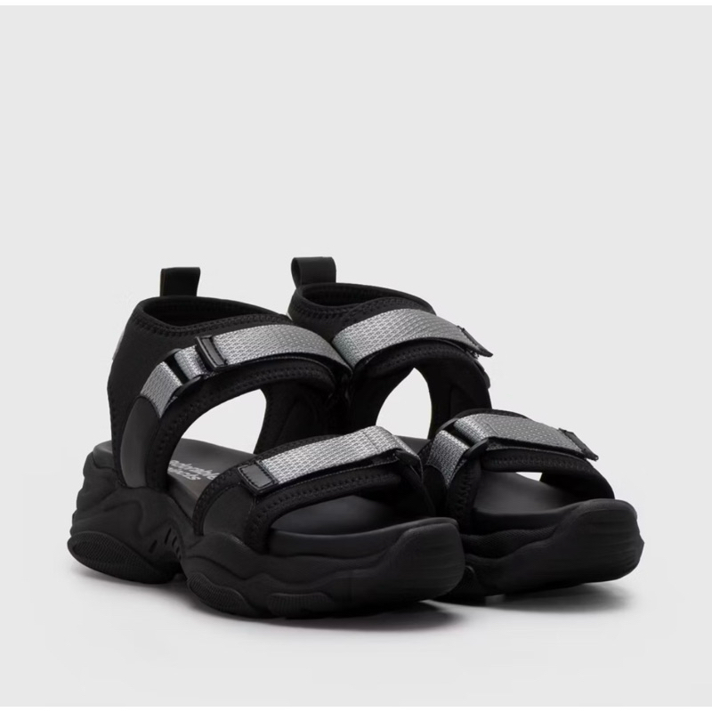 Lumpy Sandal - Sandal Gunung Adorable Project