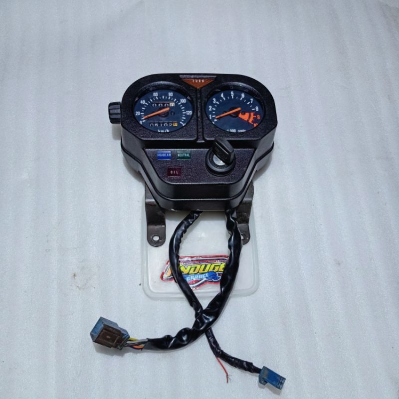spido spedo spidometer spedometer speedometer odometer gauge motor Suzuki TS 125 TS125 Oryginal seco