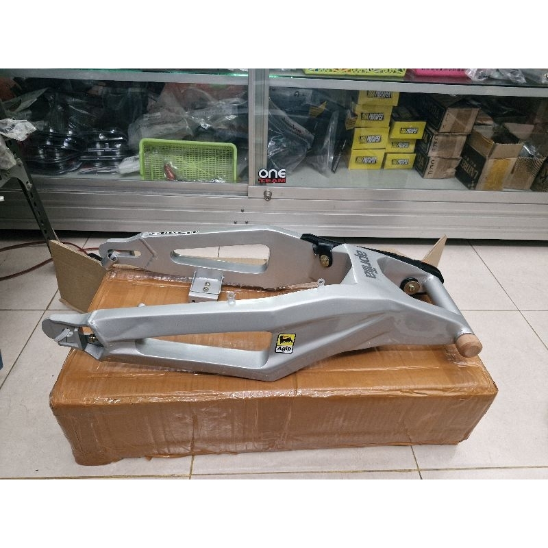 swing arm lislas aprilia pnp klx dtracker crf wr hitam silver