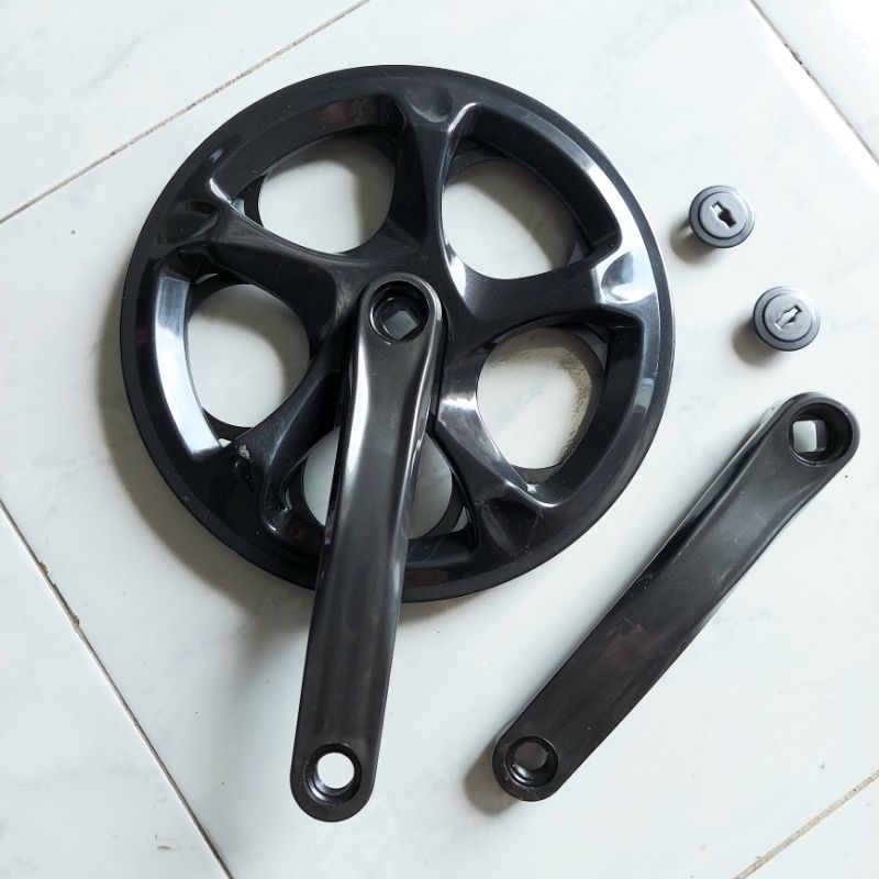 GIR DEPAN SEPEDA LIPAT FIXIE FEDERAL 52T CRANK SINGLE HITAM