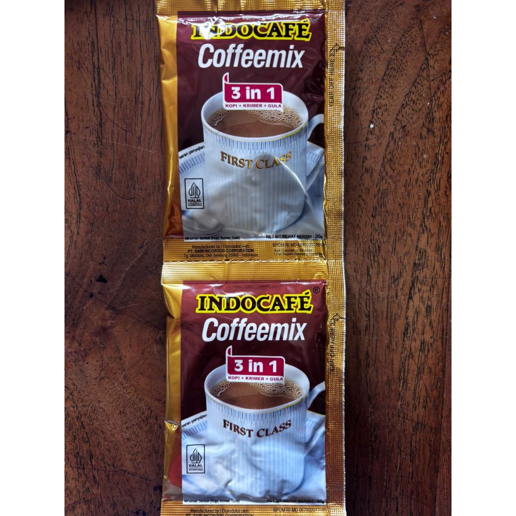 

KOPI INDOCAFE COFFEEMIX 20 GR