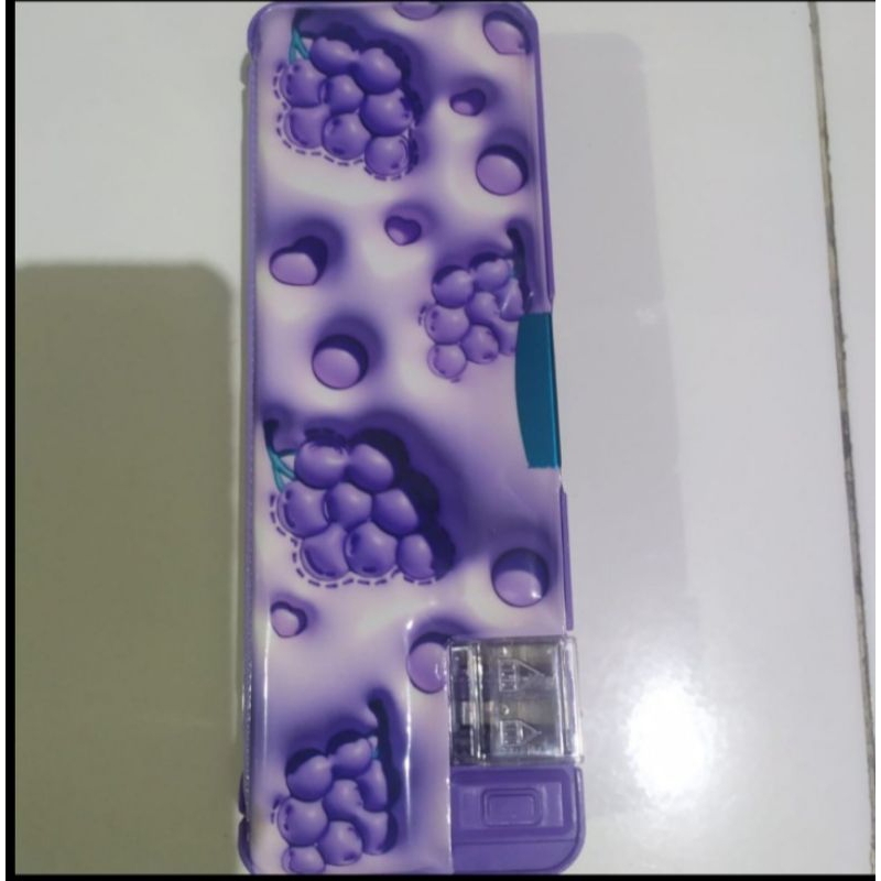 

kotak pensil anggur