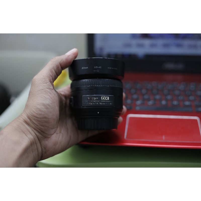 Lensa Fix Nikon 35 mm F1.8