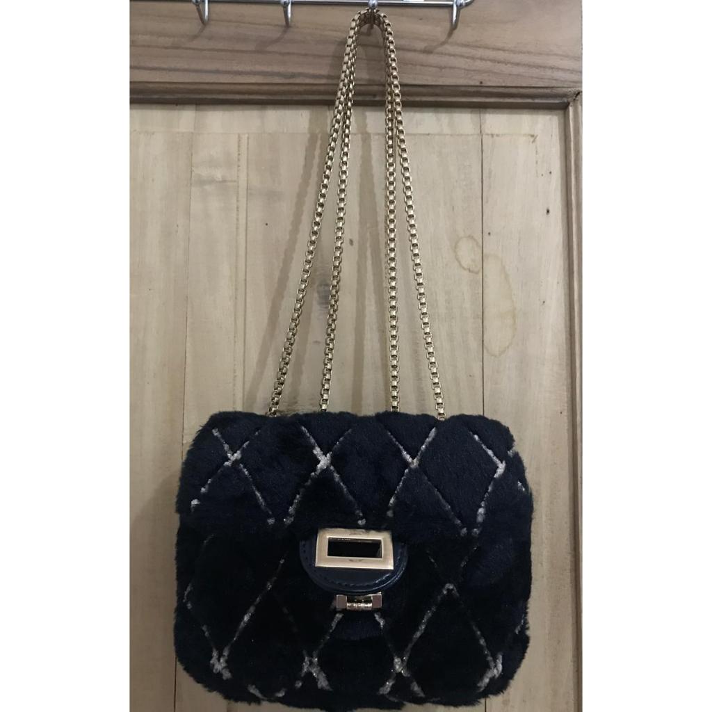 PRELOVED Kelany Mink Sling Bag Black "LONDON BERRY BY HUER".