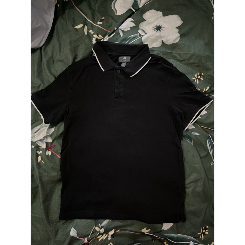 KAOS POLO H&M (ORIGINAL) Size S second
