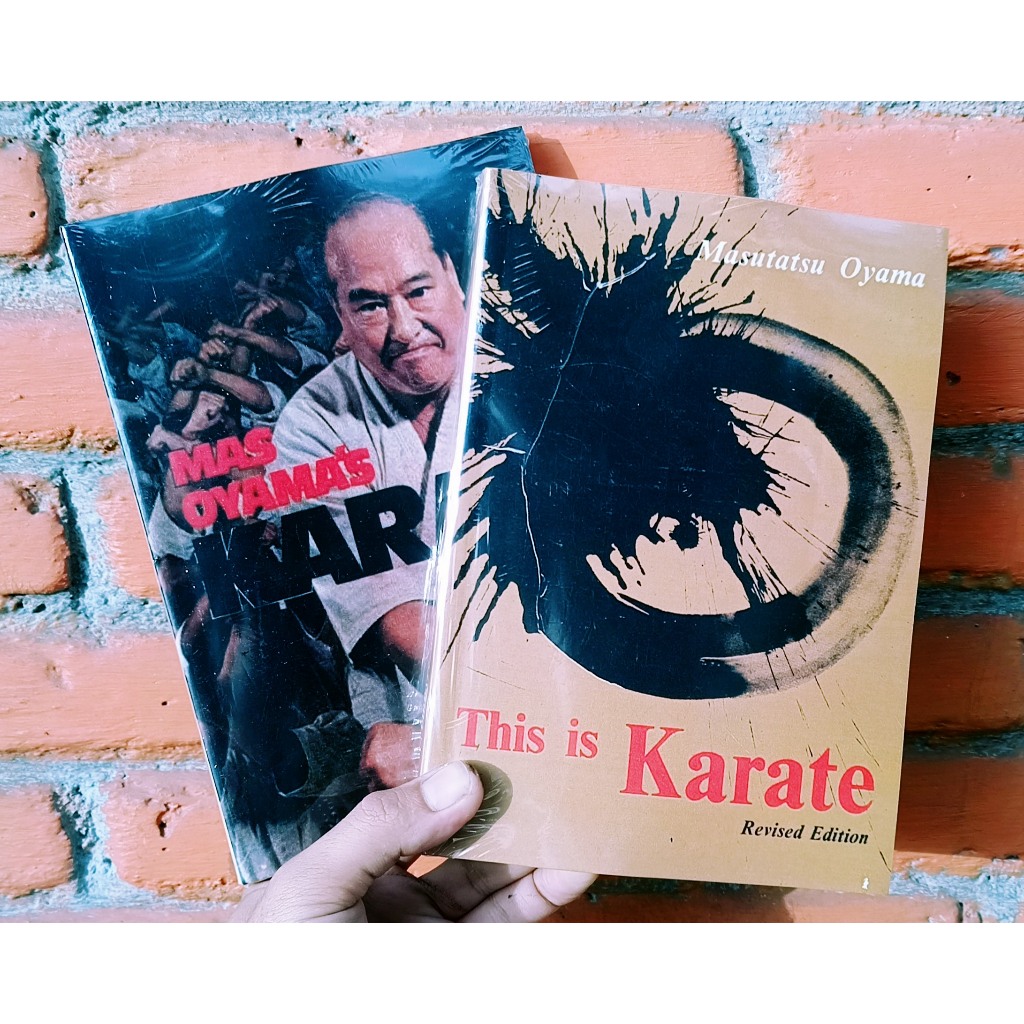 Buku Karate - Essential Karate dan This is Karate