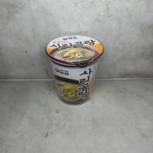 

Nongshim Sari Gomtang Instant Cup Noodle ori Korea