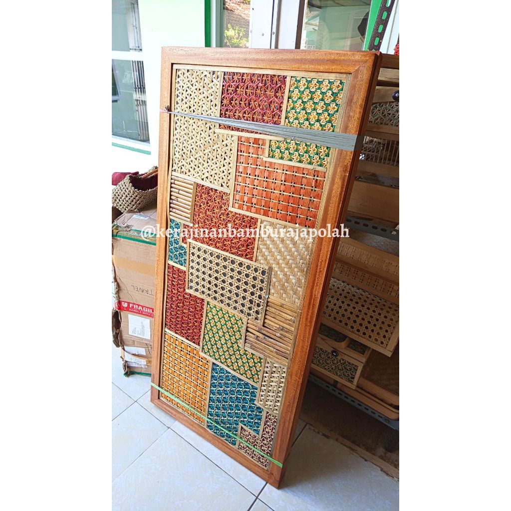Walldecor anyaman bambu/hiasan dinding bambu/homedecor anyaman bambu termurah
