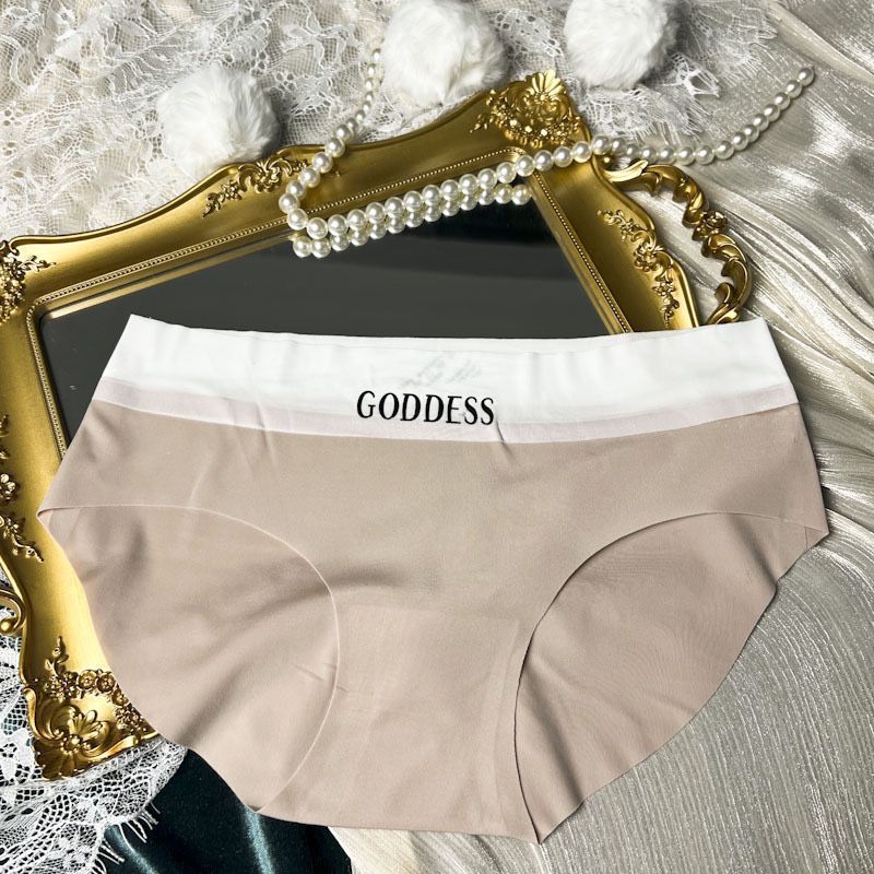 Ryuko - Celana Dalam Seamless Wanita Premium Quality Seamless Halus Tanpa Jahitan CD Underwear CD18