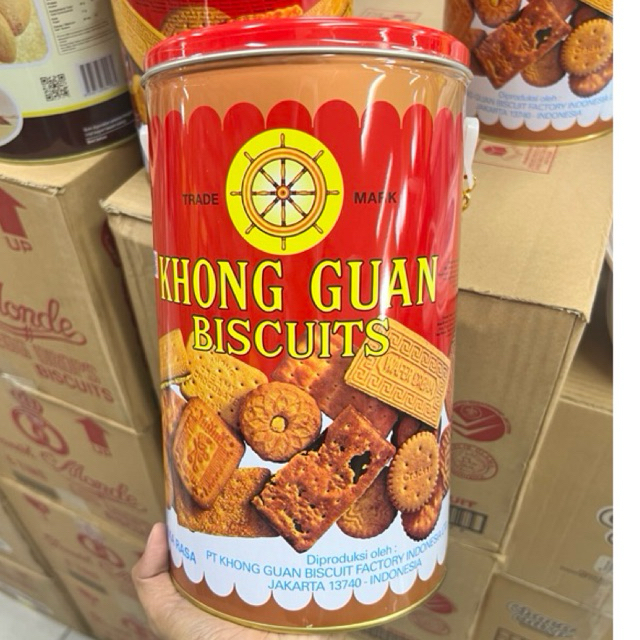 

Khong guan kaleng rantai bulat 1000gr