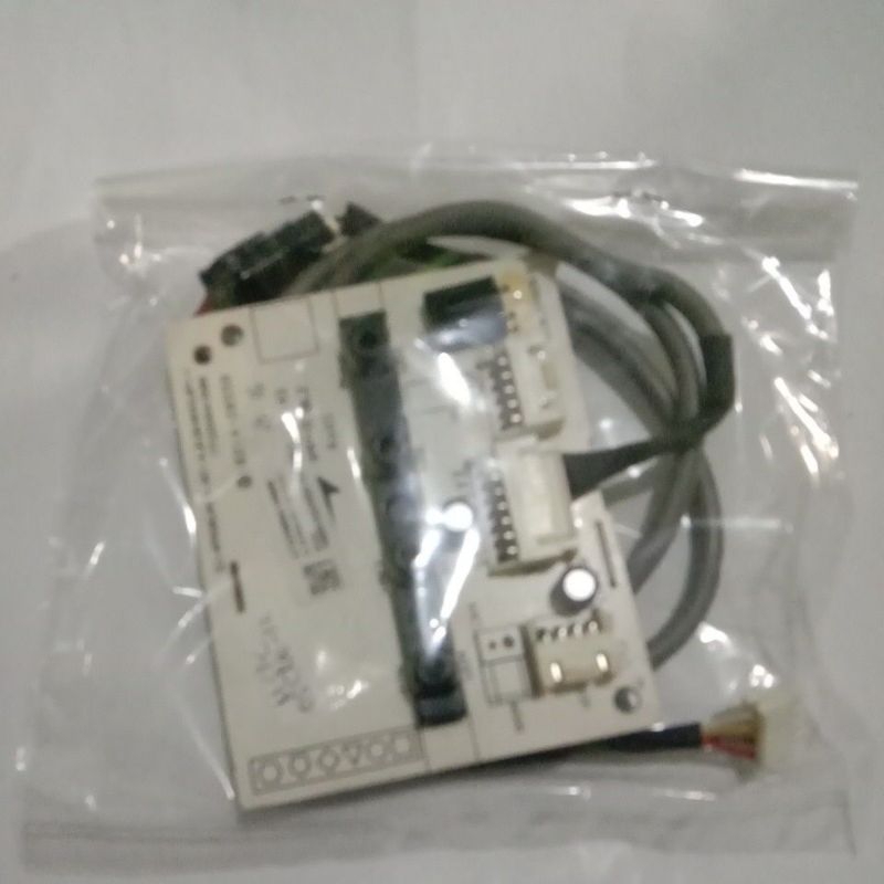 ir sensor display indoor AC merk MIDEA Model MSFC-05CRN1-32