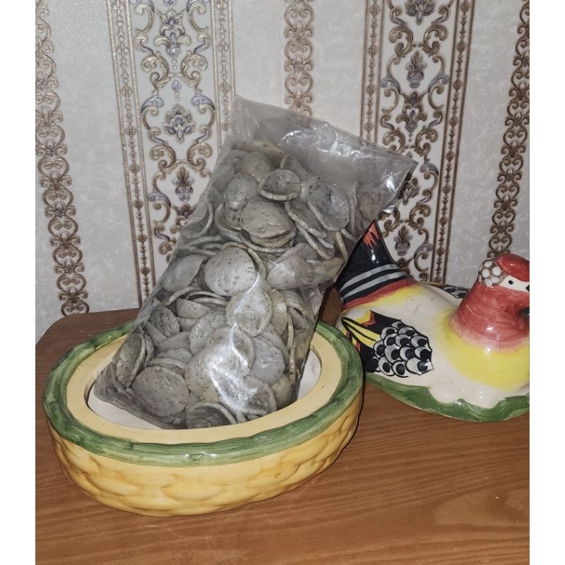 

Kerupuk jengkol