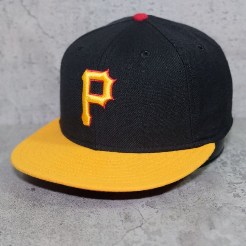 Topi fitted hats PIRATES NEW ERA