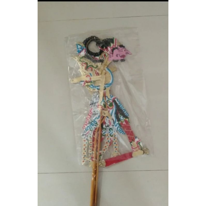 WAYANG KULIT RUPO KENCO GAPIT ROTAN