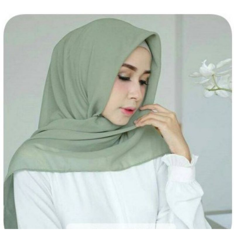 kerudung jilbab/hijab segi empat  bella square/hijab bela murah/sedia warna matcha/sage green