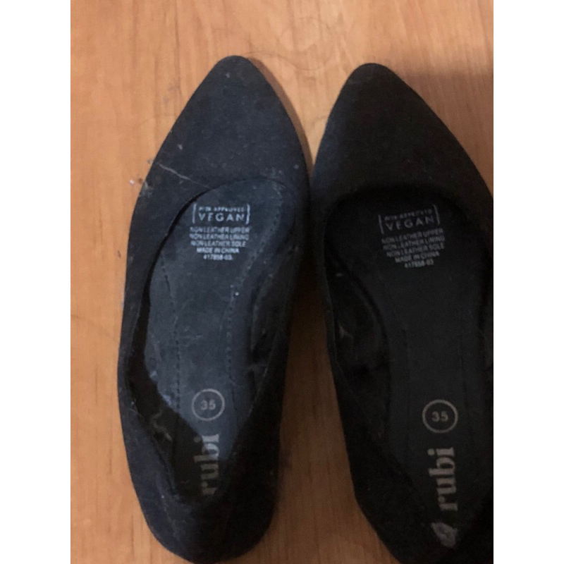 Vegan Sepatu Slip-On Hitam Rubi size 35