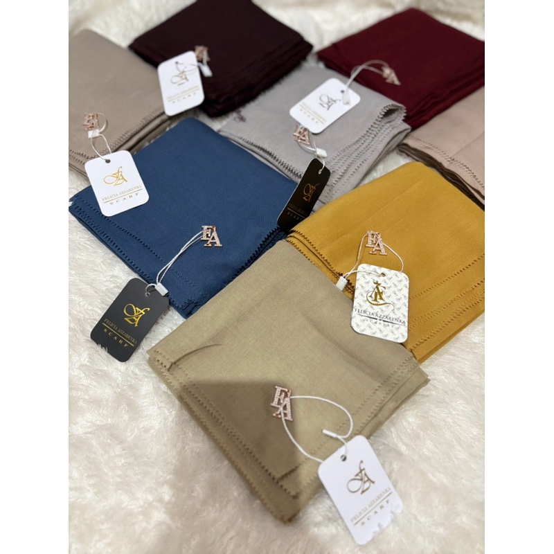 hijab segiempat voal pakai plat FA PAYET.