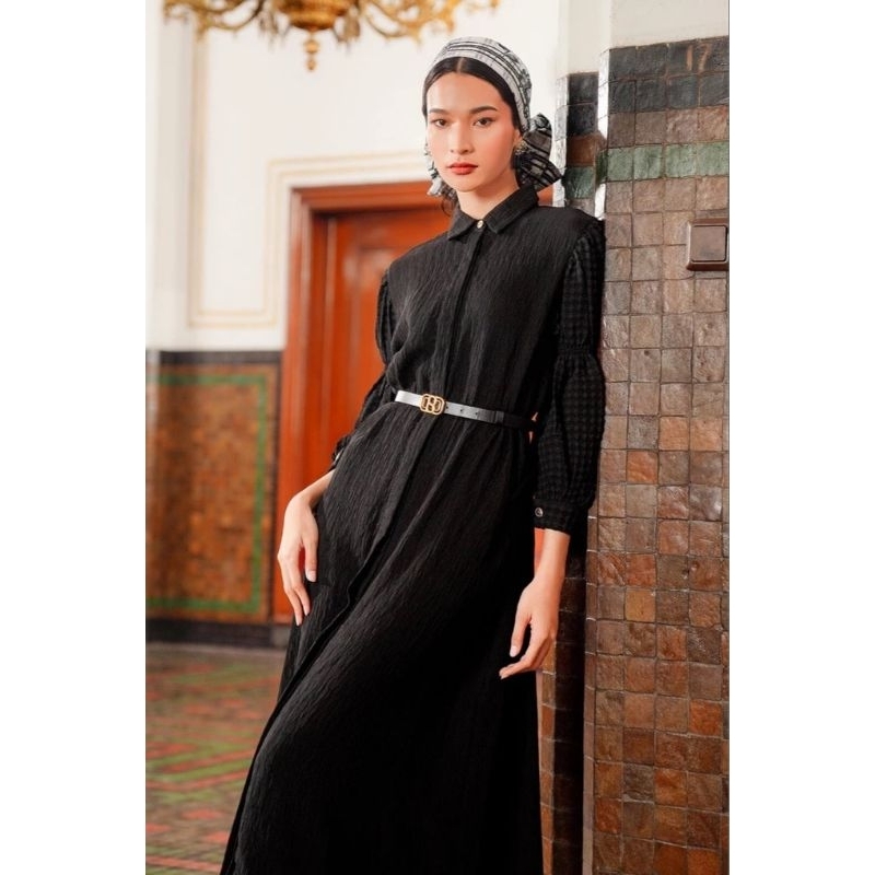 Benang Jarum - Amona Puffy Dress - Black - S  { NEW }