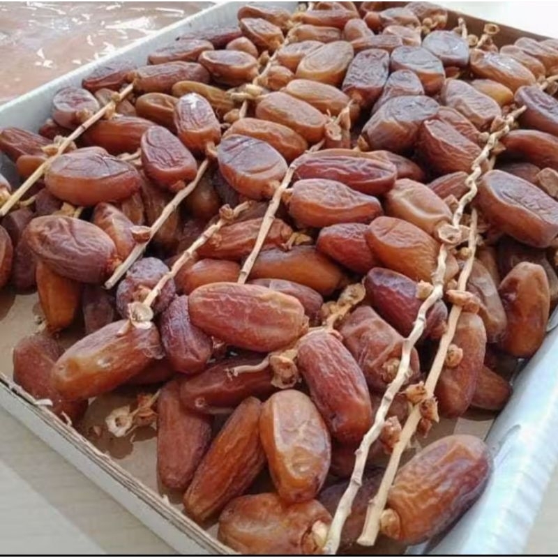 

kurma tunisia tangkai grade A 1kg