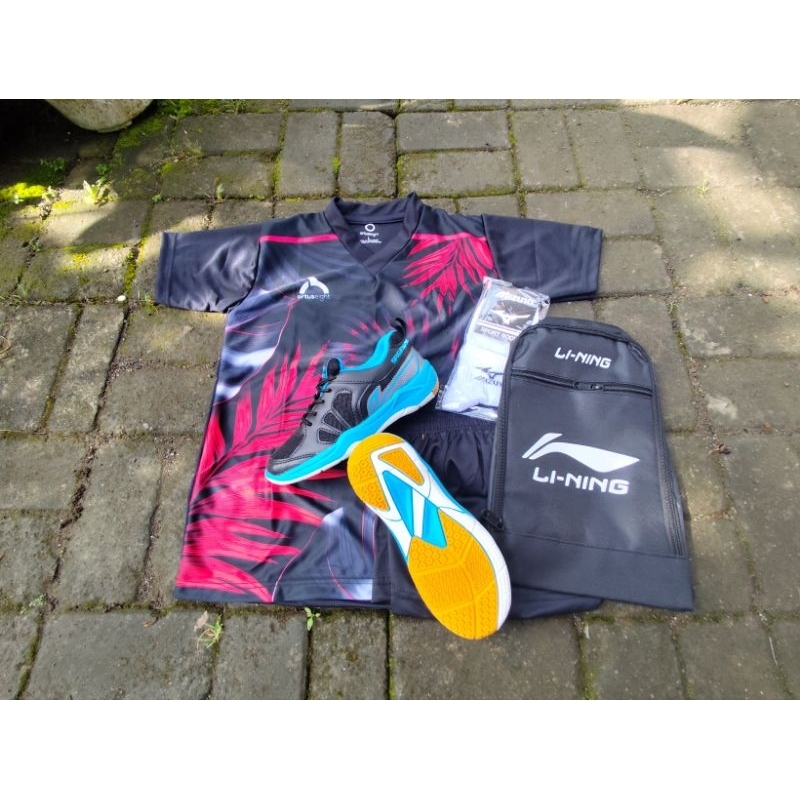 sepatu badminton anak junior