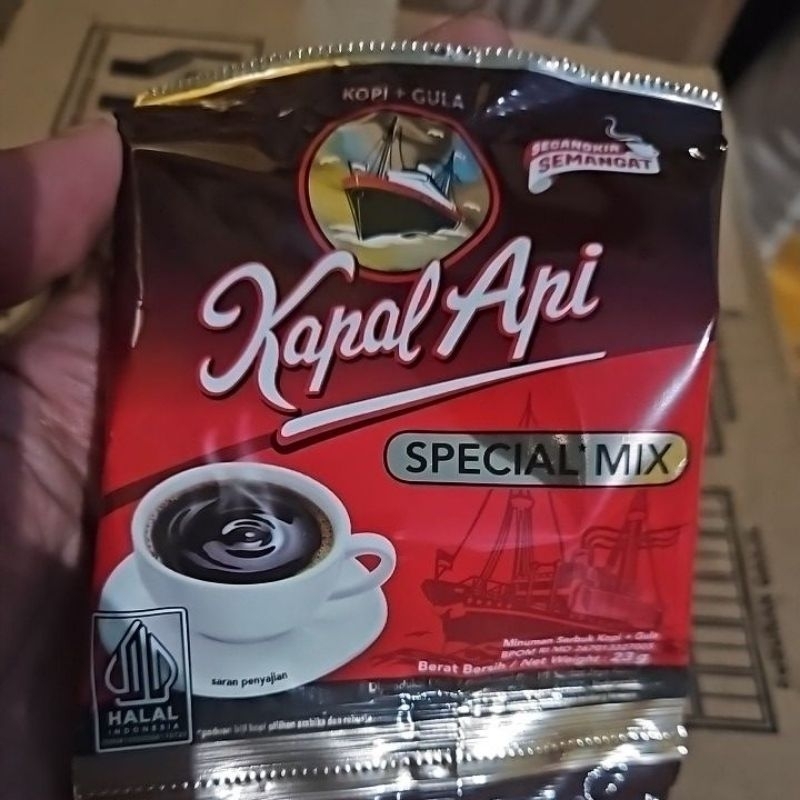 

KOPI Kapal Api Spesial Mix Sachet 23 Gram