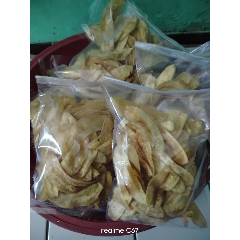 

Keripik Pisang Original Gurih dan Renyah Rasa Asin 150 - 200 Gram