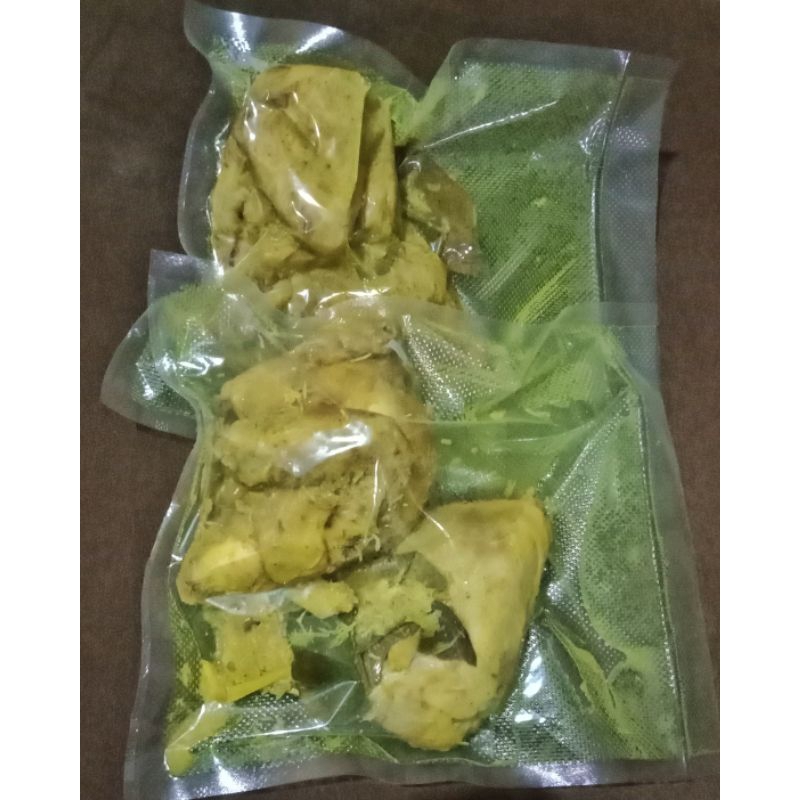 

Ayam Ungkep 10 Potong (Ayam Goreng Lengkuas 1 ekor)