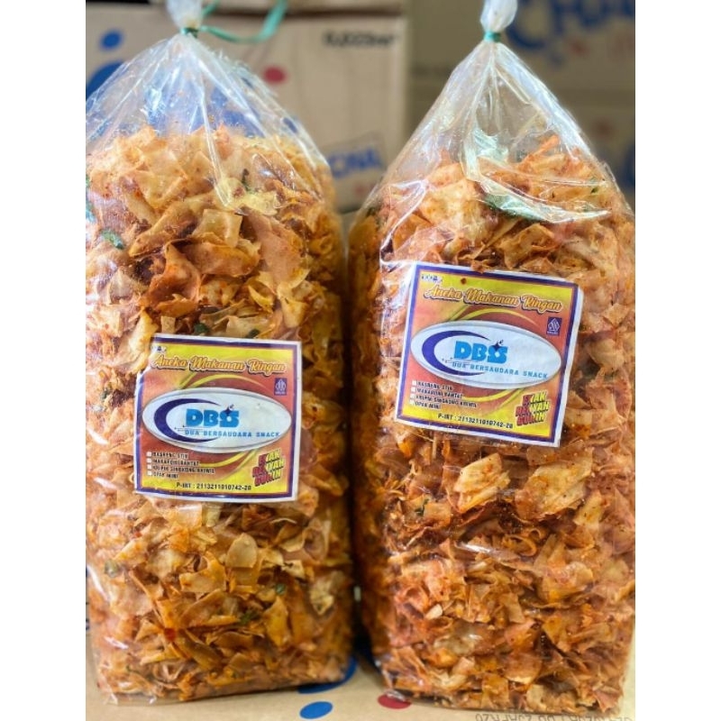 

Keripik singkong kriwil pedas 2 kg - Snack kiloan asin, gurih, pedas