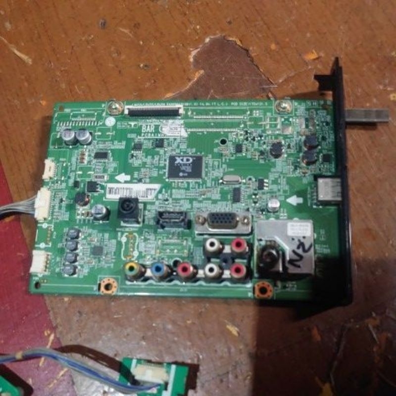 mainboard tv LG 22 inch