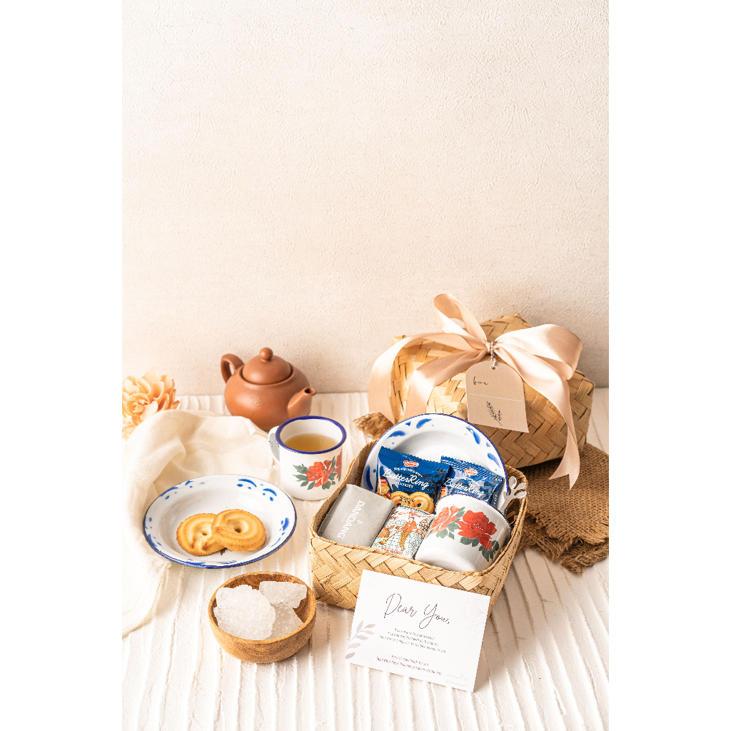

Tea Hampers Souvenir Teh Artisan Gift Kado - LISA Hampers