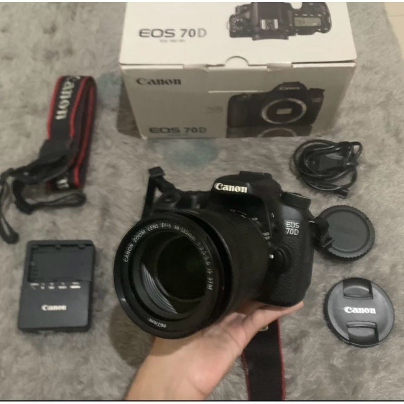 CANON EOS 70D KIT 18-135MM IS STM Second Fullset Mulus DSLR Camera