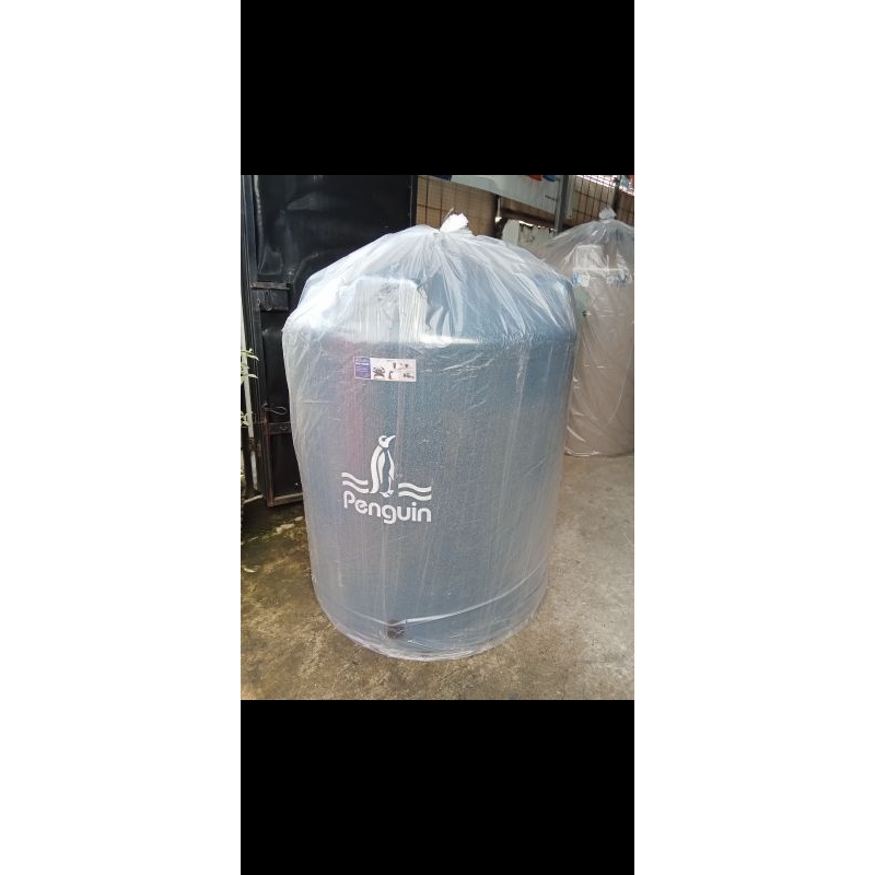 Tangki Air Penguin kapasitas 1050 liter