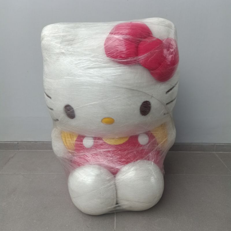 Boneka Hello Kitty Big Jumbo Pajangan Sanrio