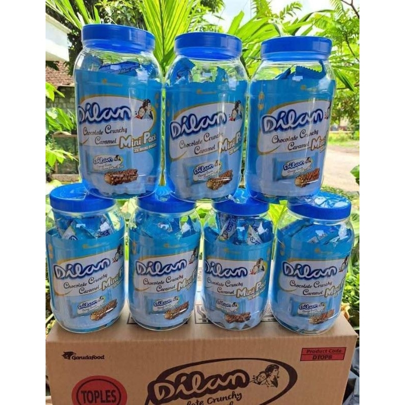 

JATIM ( Dus / 8 Toples ) - DILAN Chocolate Crunchy Caramel isi 8 toples * Oma Snack Food