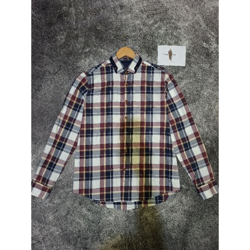 kemeja lengan panjang b3nj4min b4rk3r