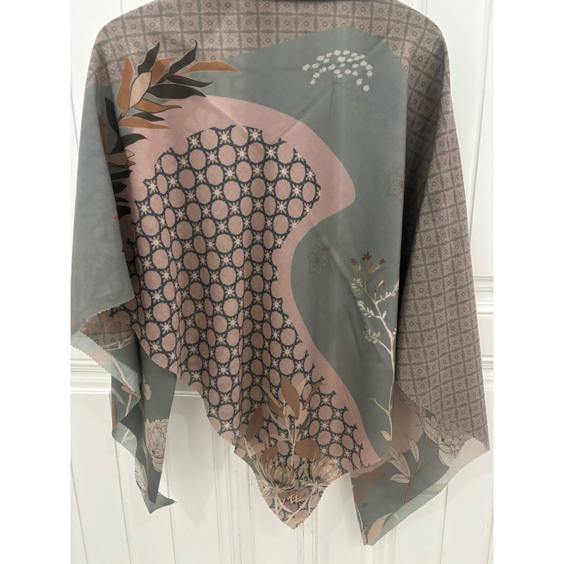 preloved scarf louisaluna