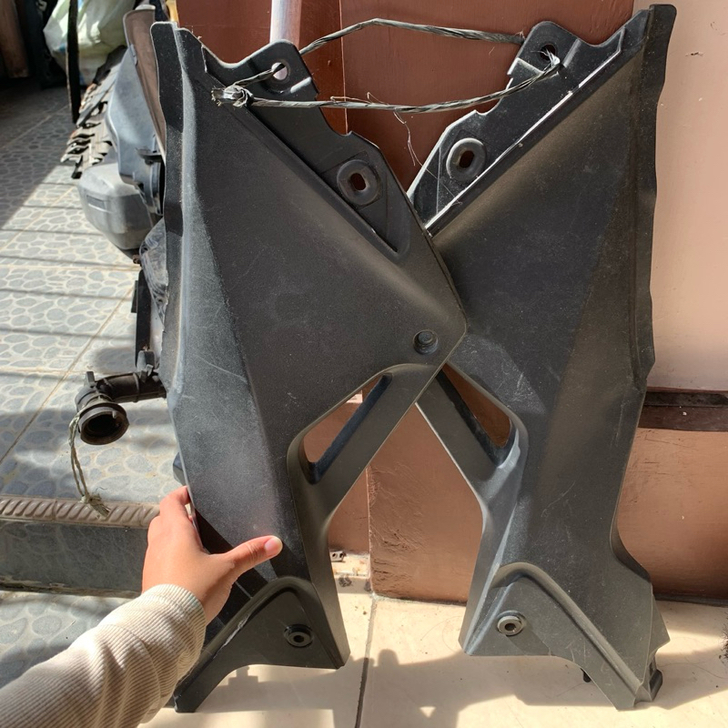 Body samping bodi kasar CBR kpp bodi samping CBR ORIGINAL